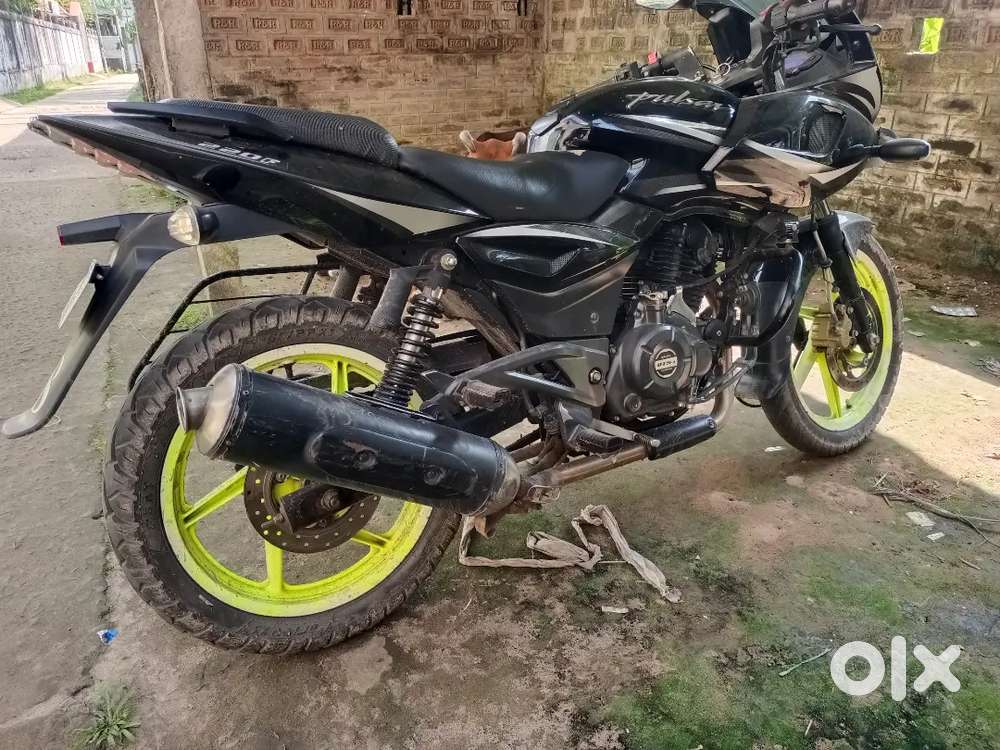 Pulsur 220f