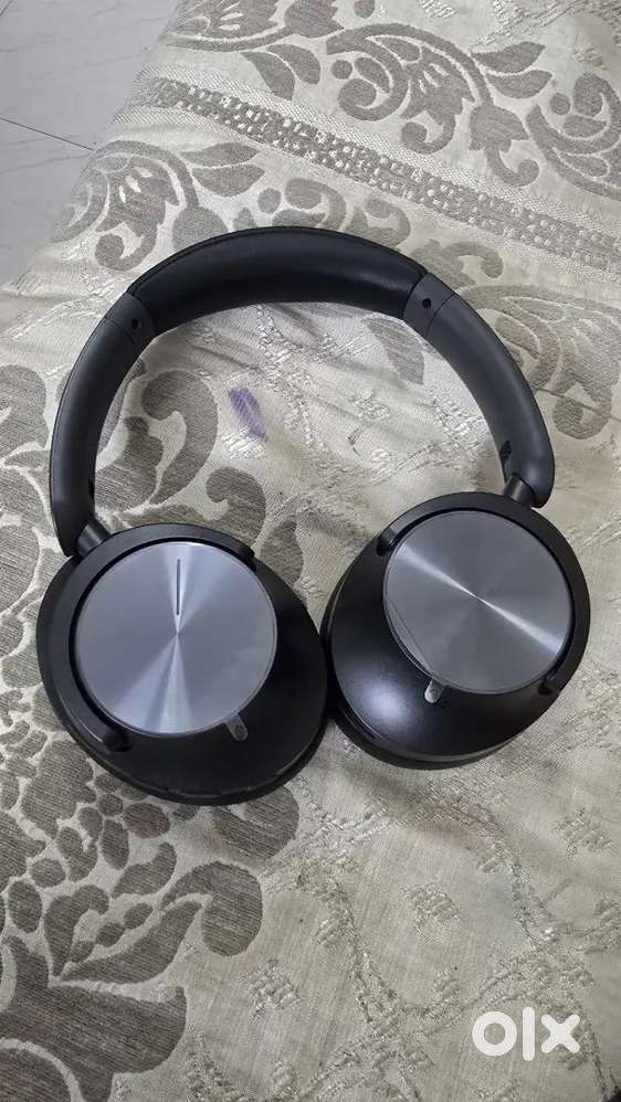 Master Buds Max Headphone - Sound by Bose