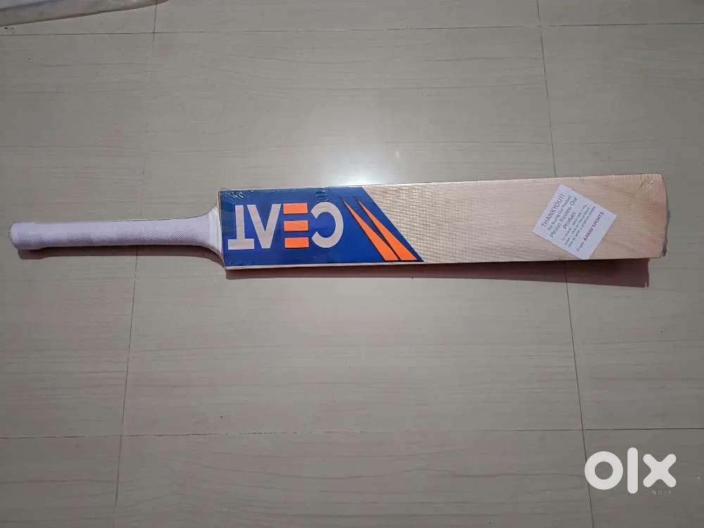 Kashmir wollow CR cricket bat brand new