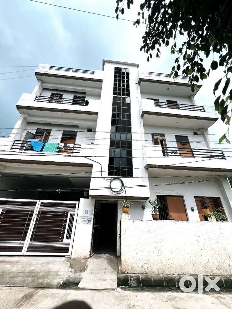 Indipendent Rooms at Nasirpur Road,

Hyderabad Gate, BHU