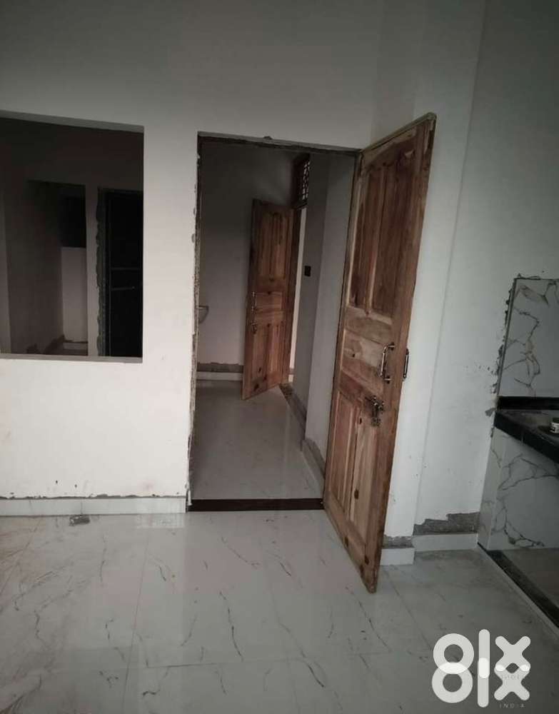 NEAR MEDICAL COLLEGE 2 BHK GROUND FLOOR