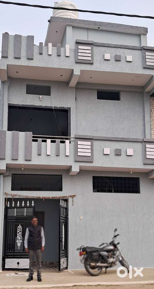 18x45   (810  वर्गफुट)  डबल स्टोरी मकान