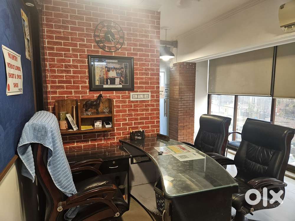 2200-sq- duble story  running Jeem for sale in Indira nagra  on road