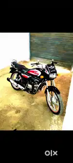Splendor plus Red And Black Colour