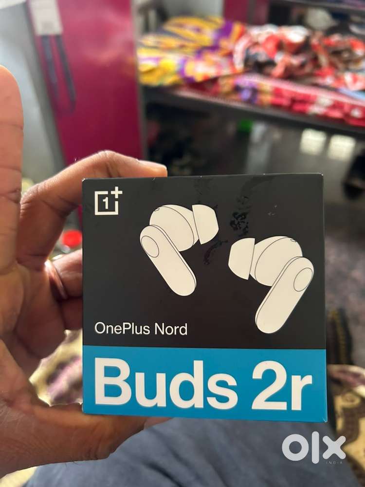 One plus 2 earbuds