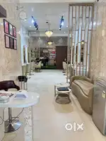 Salon for lease or sale