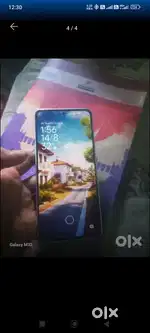 4 month old phone hai