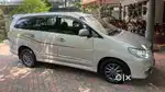 Toyota Innova 2015