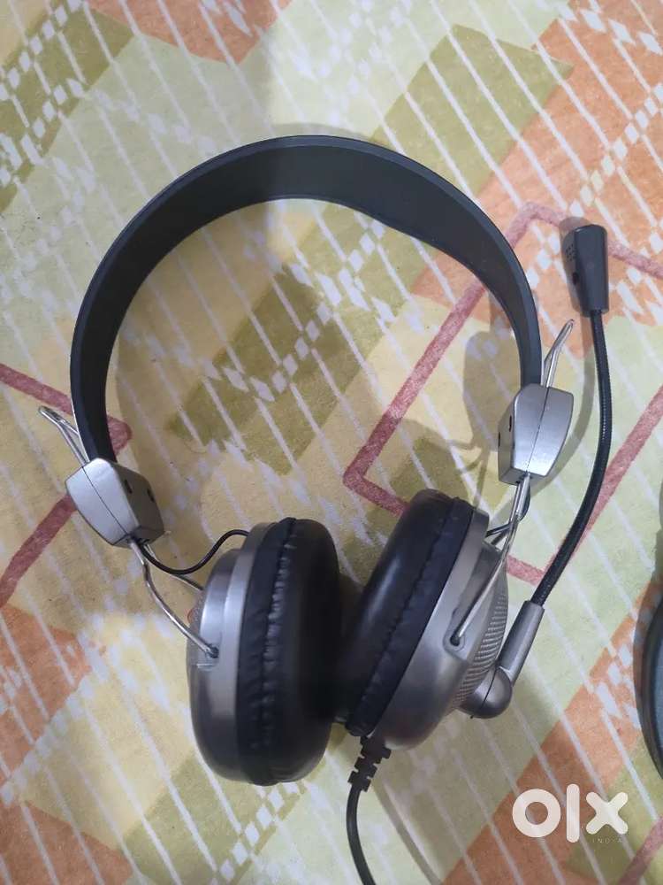 Zebronics Zeb-Supreme USB Wired Headphone with Mic