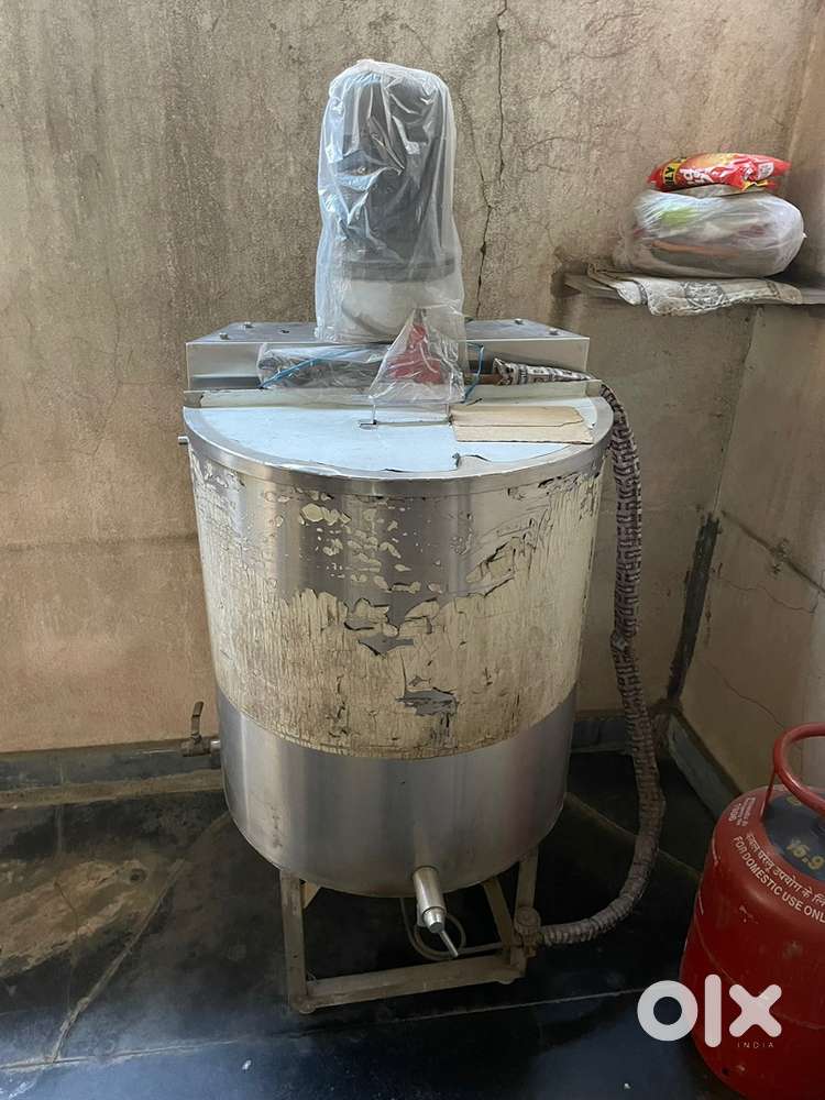 Milk boiler 100 litter stainless stell & deep freezer 1000 litter