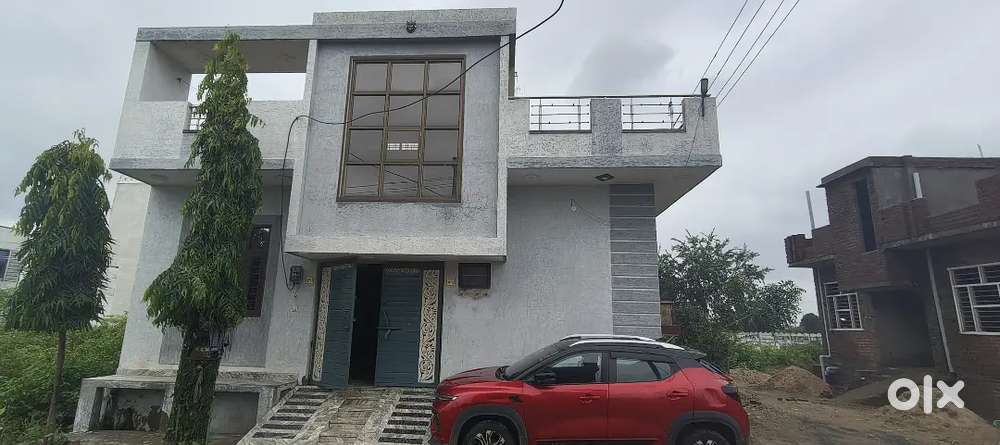 Best corner house 30×34 best condition for house borewall complete