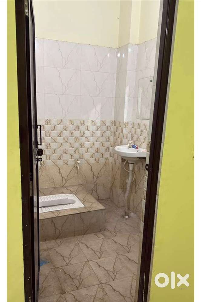 2 room set with attcah bathroom and kitchan
