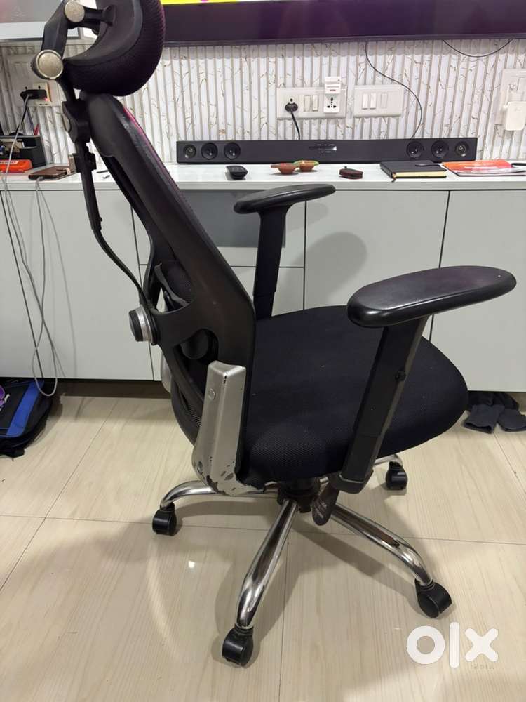 Executive Office chair in excellet condition