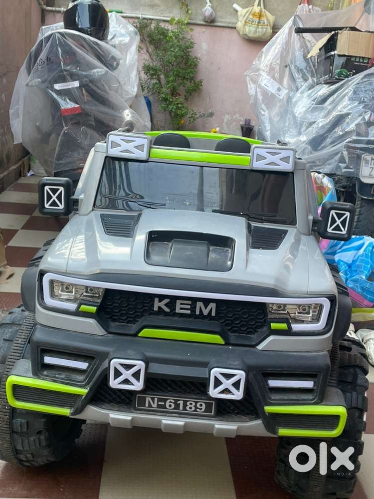 Kids toy car