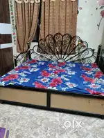 Long live bed for bedroom only 5000rs