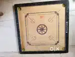 Carrom board