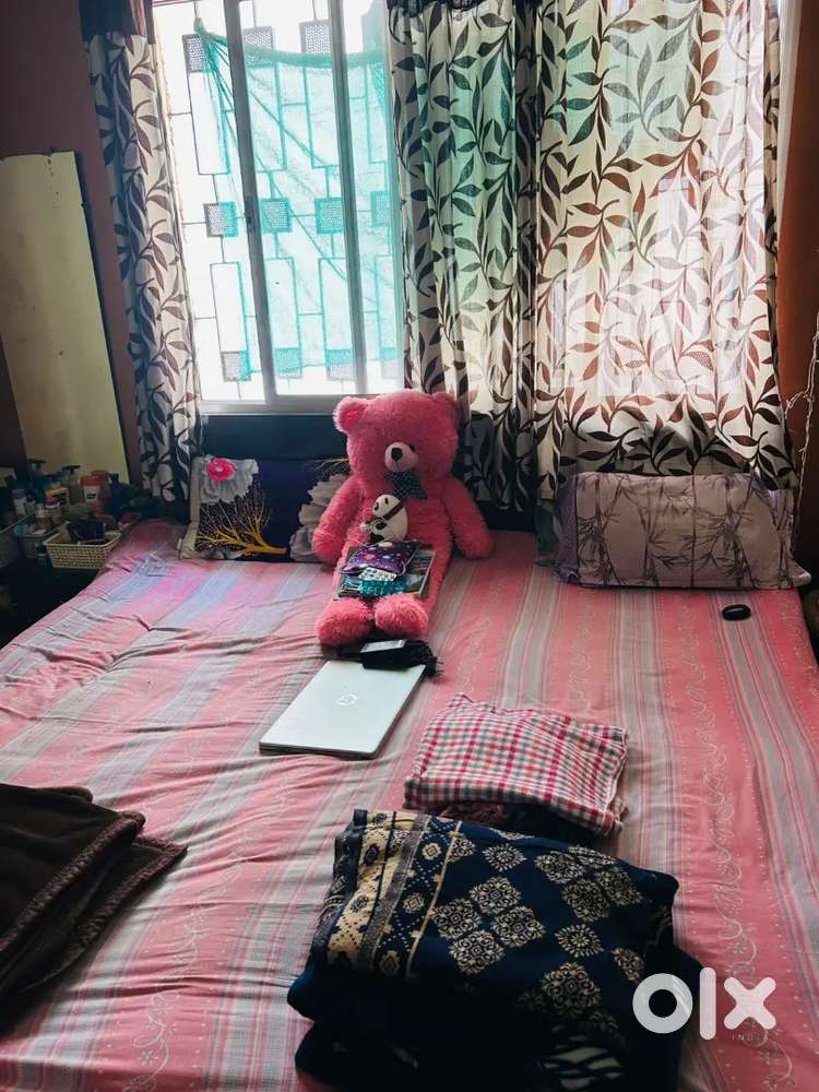 Looking for Female Flatmate