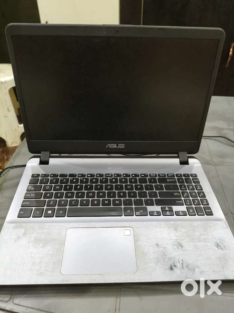 Asus Vivobook 15