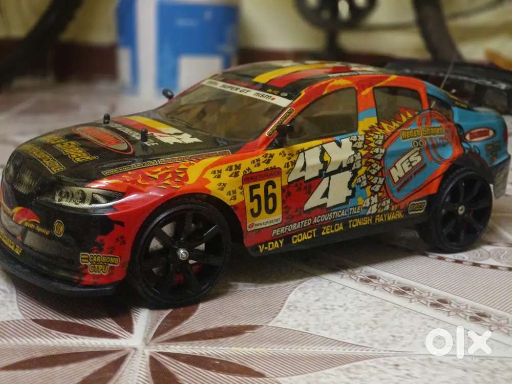 1/10 Scale 4wd drift racing car