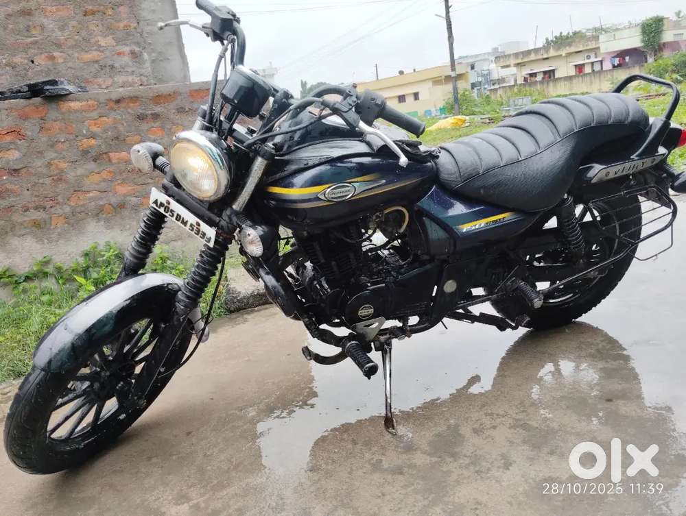 AVENGER 150CC STREET