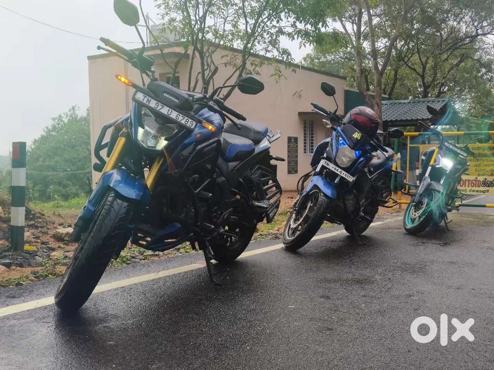 Honda Hornet 2.0 ABS Brand New Condition with Additional Attachment