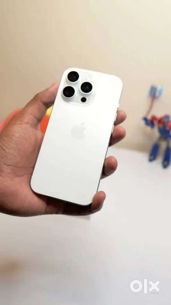 Iphone 16 pro 128gb 20days old