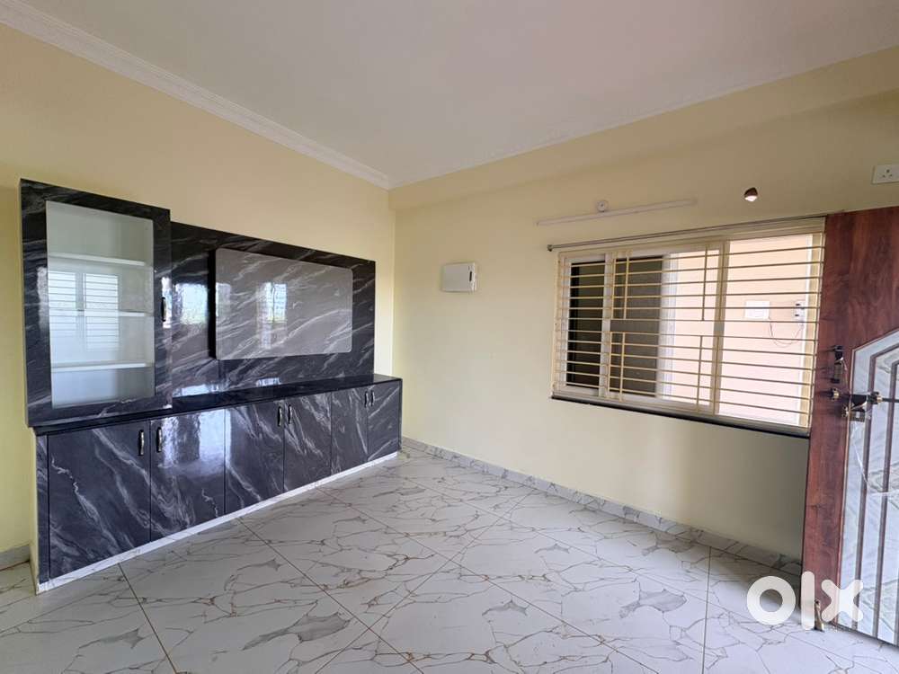 Single bedroom for family or bachelor