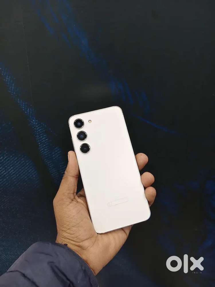 Galaxy S23 white