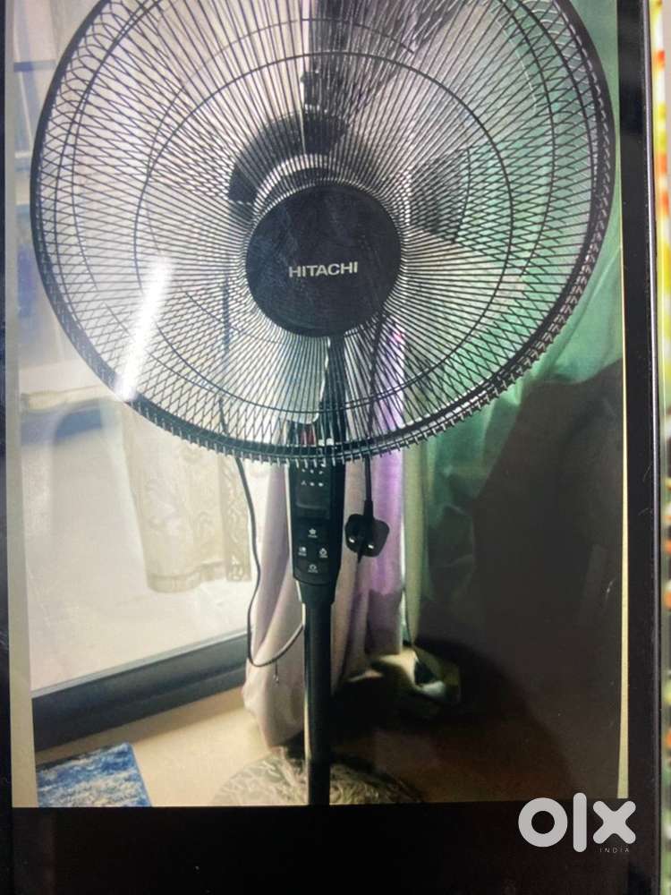 Hitachi stand fan with remote