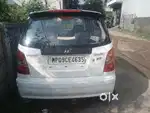 Premium look with duel tone Hyundai Santro Xing 2009 34000 Km Driven
