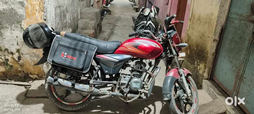 बाइक एकदम ओके है कोई दिक्कत और कोई परेशानी नहीं है