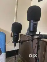 Two Usb mic with small table stand