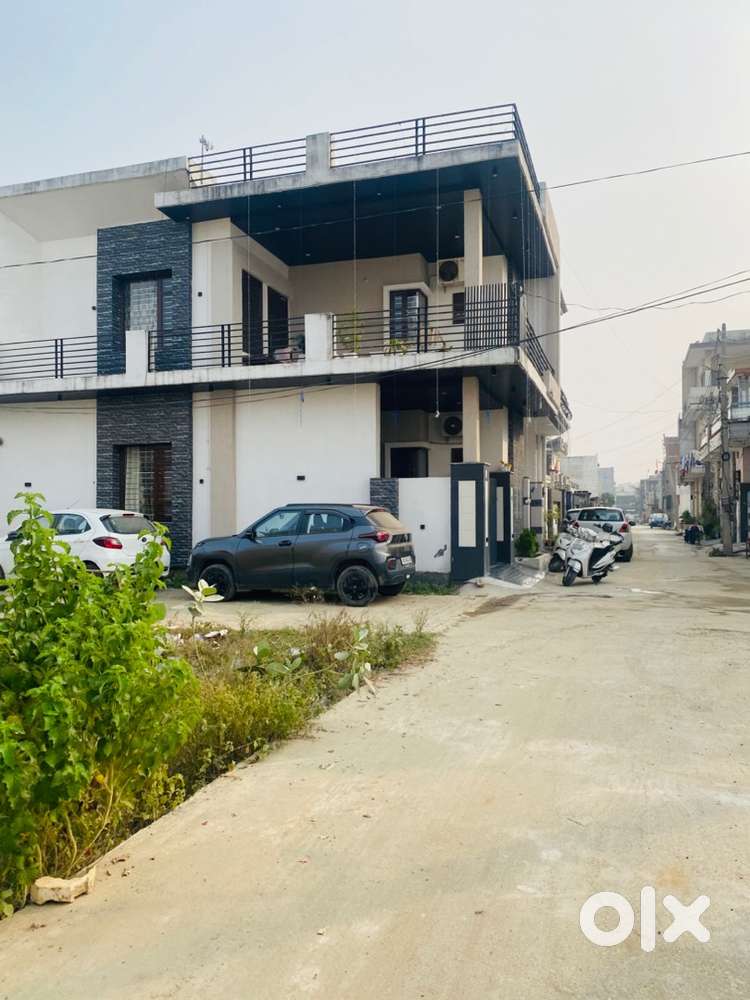 Plot for sale in Amar Vihar
