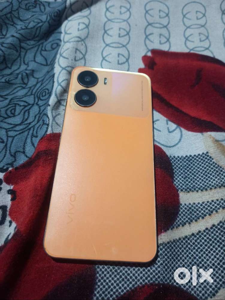 Vivo y56 5g orange colour 8+8gb 128gb storage