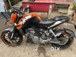 Ktm duke 200 (2017)