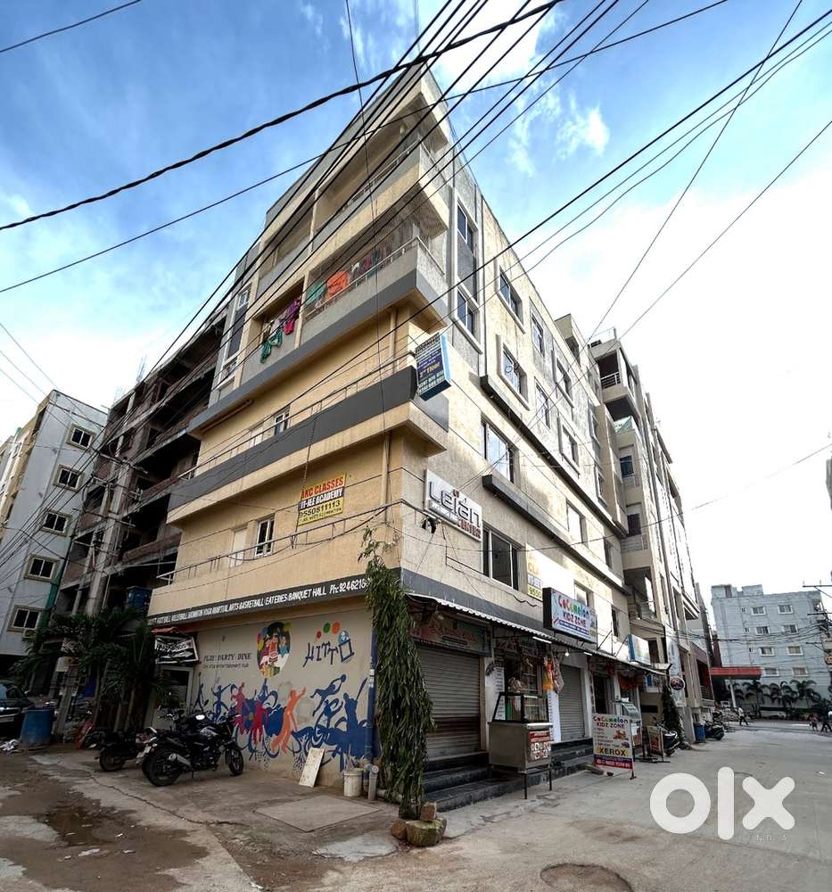 **TOLET - 2BHK East Facing Furnished**