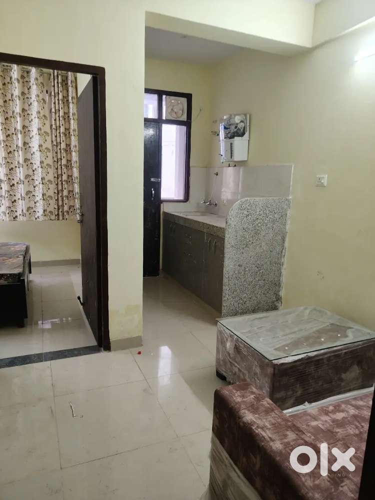 1 bhk fully furnished flat fully independent