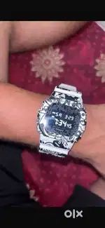 G-SHOCK DW-5600GU