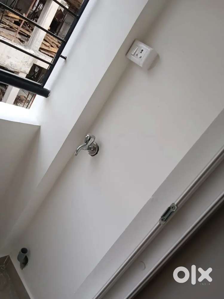 House for sale and lease 1000000