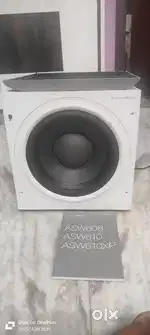 BMW subwo par BMW Central speaker