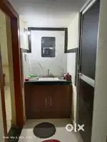 Urgent male roommate required