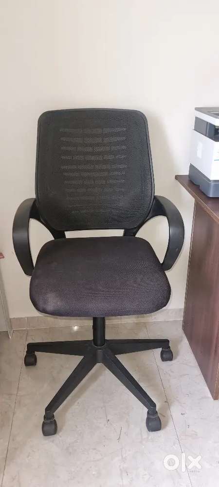 Office table & chair