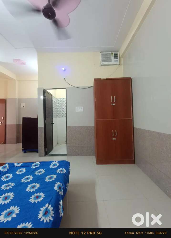 1RK fully furnished  Couple friendly flat for Rent
