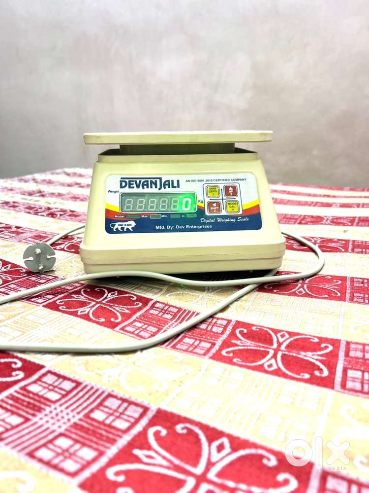 Electronic weighted scale