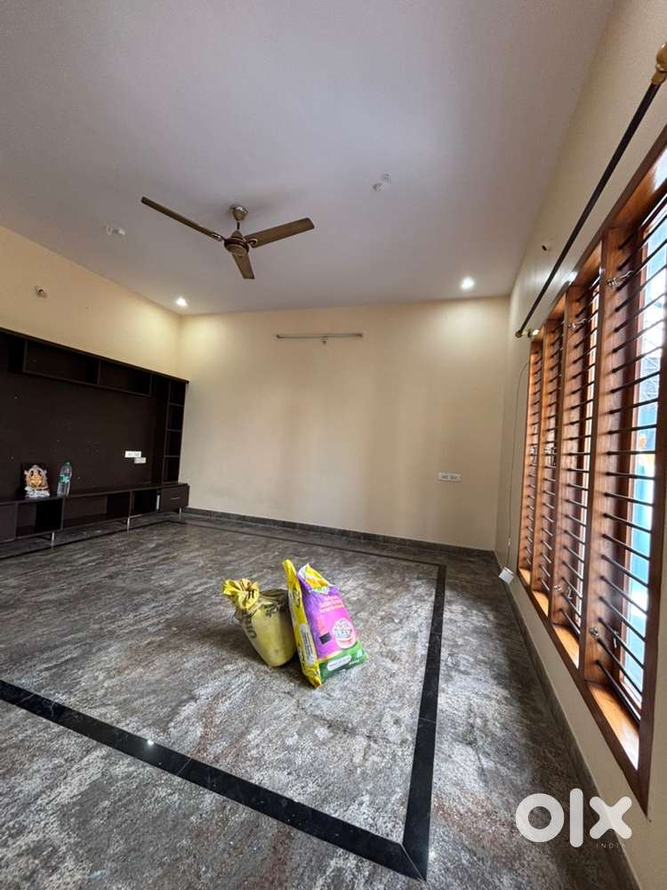 30x40 independent house For Rent