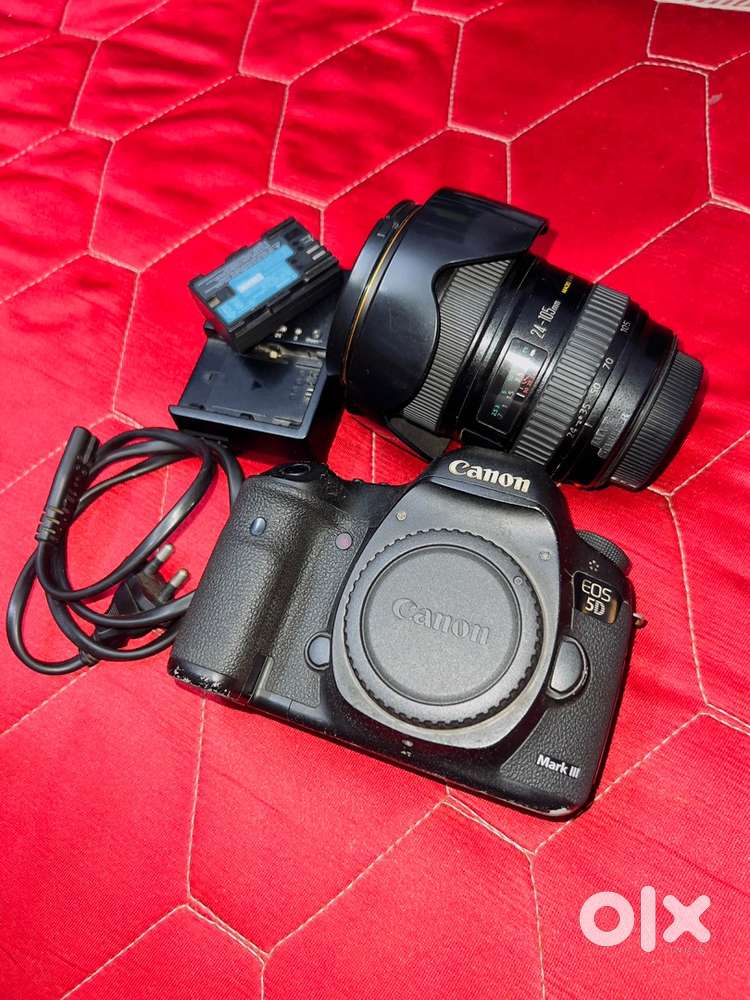Canon 5d mark 3 and 24-105 lens