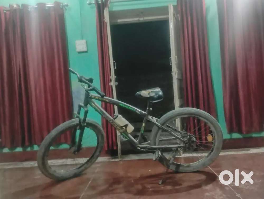 Good condition cycle price 2200