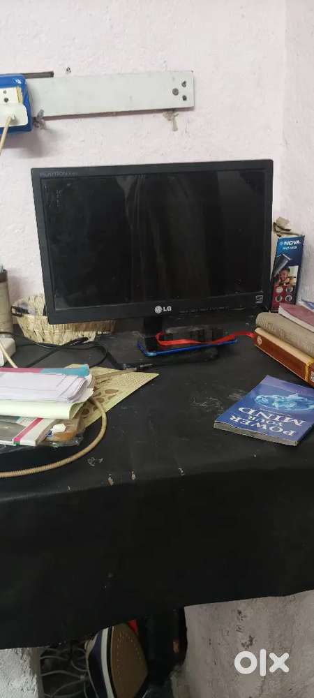 LG monitor