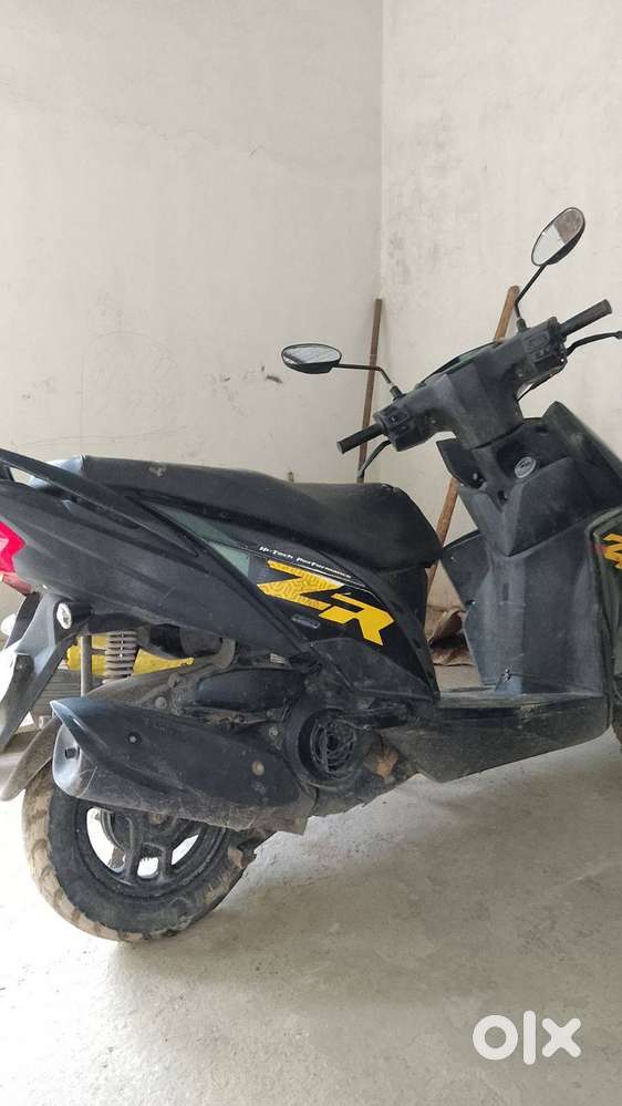 Yamaha ray zr 113 cc  2017 model I want to sale.