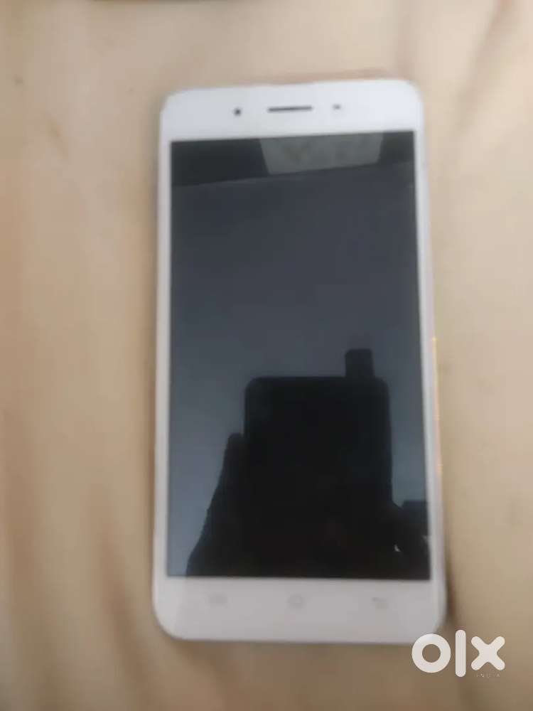 2 gb ram 16 gb momory hai smooth full working